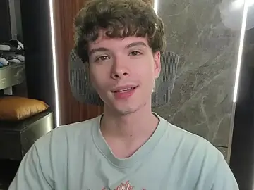 Stripchat Live Porn of calvin_love_you