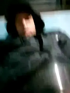 Stripchat Live Sex Cam of zl28rei
