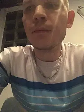Stripchat Free Porn Cam of Spielzeugtwink