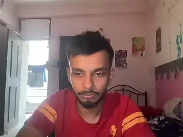 Stripchat Free Porn Cam of CutieDickBoiii