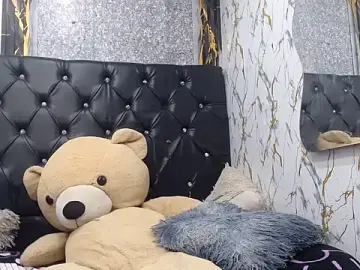 Stripchat Adult Webcam of isa_x18