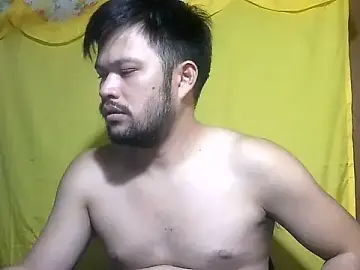 Stripchat Nude Webcam of HairyHottestpinoyHandsome