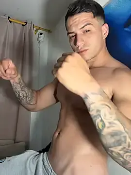 Stripchat Free Porn Cam of Jamess_White
