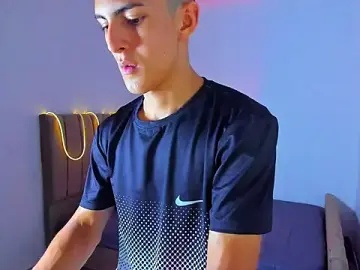 Stripchat Watch Live Sex Cams of Matiius18