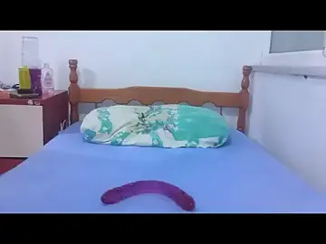Stripchat Free Porn Cam of Blondebat