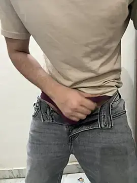 Stripchat Live Sex of Ankur_straight