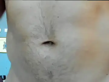 Stripchat Sex Cam of derekk_frostt