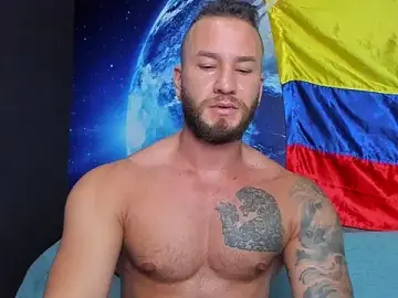 Stripchat Nude Webcam of delessandro_world