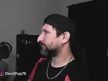 Stripchat Adult Webcam of DevilPup75_