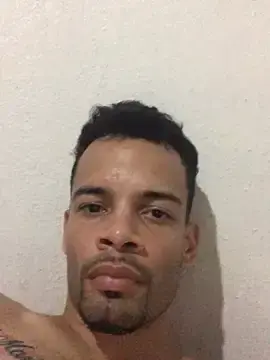 Stripchat Nude Webcam of HenriquePhn