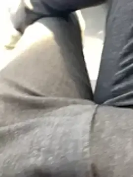 Stripchat Free Porn Cam of speddy34