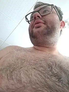Stripchat Free Porn Cam of Javier_bear