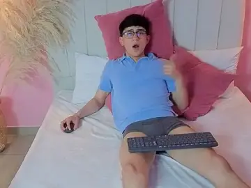 Stripchat Private Sex Chat of ryan_valentino