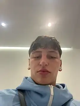 Stripchat Live Porn of ARON_LUXX