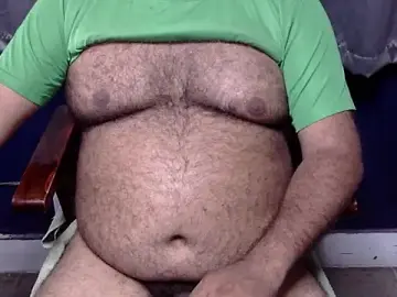 Stripchat Adult Webcams of hairysubcub_70