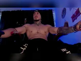 Xlovecam Sex Cam of TheHotMaster