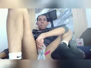 Xlovecam Best Webcam of RochdBuck