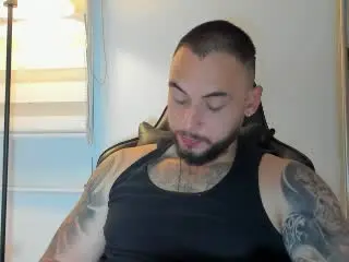 Xlovecam Free Live Porn of FrankJones