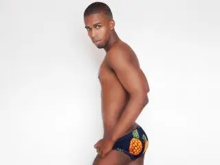 Xlovecam Free Porn Cam of MrJhon69