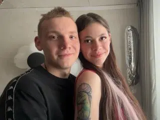 Xlovecam Free Live Porn of MorningRubbing