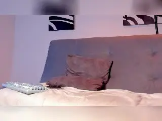 Xlovecam Watch Live Sex Cams of DrakeWit