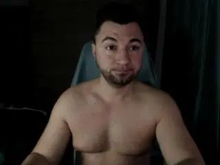 Xlovecam Free Live Porn of HankMalonee