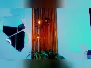 Xlovecam Best Webcam of RomanCroft