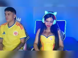 Xlovecam Sex Cam of KathyAndZac