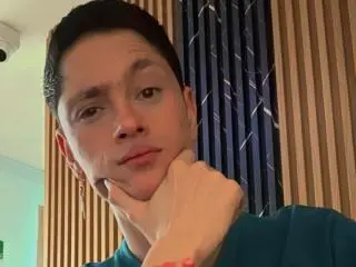 Xlovecam Best Webcam of TylerCa