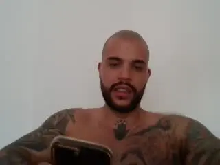 Xlovecam Live Sex of MedellynDark