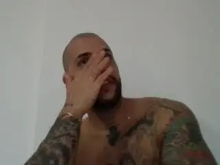 Xlovecam Sex Chat of MedellynDark