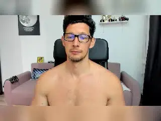 Xlovecam Best Webcam of BrutusK
