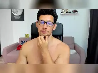 Xlovecam Best live sex cam show of BrutusK