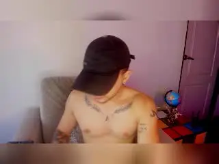 Xlovecam Free Live Porn of JamesColtt