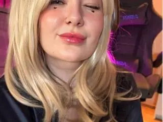 Xlovecam Sex Cam of EffyPamela