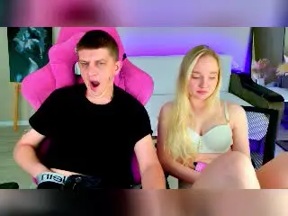 Xlovecam Free Live Porn of ShawtyMiaAndJack