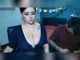 Xlovecam Adult Video Chat of JazminYRyan