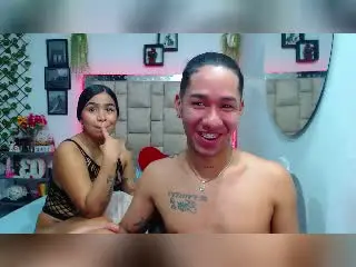 Xlovecam Sex Chat of MollyXDamiam